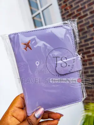 Leather Waterproof Rfid Blocking Passport Holder With 2 Compartments