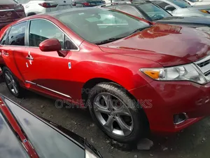 Toyota Venza V6 AWD 2012 Burgundy