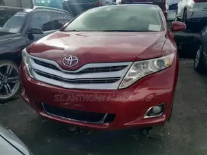 Toyota Venza V6 AWD 2012 Burgundy