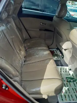 Toyota Venza V6 AWD 2012 Burgundy