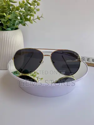 Luxurious Dior Style Aviator Sunglasses (Gold Frame)