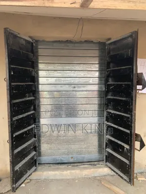 Correct Roller Shutter