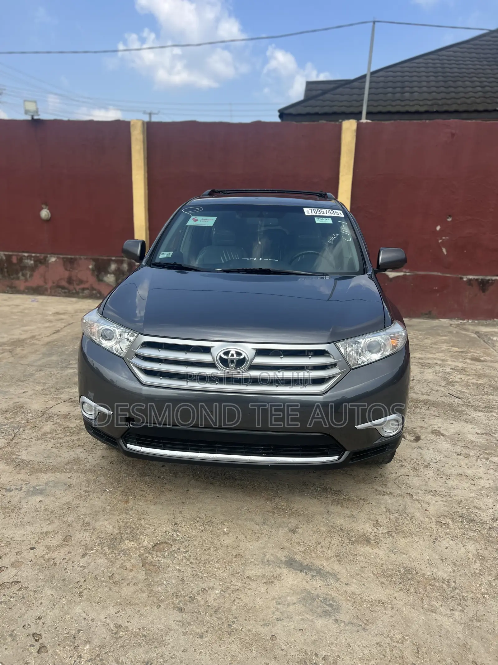 Toyota Highlander Limited 3.5l 4WD 2013 Gray in Ikeja - Cars, Desmond ...