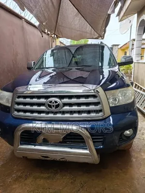 Toyota Sequoia Limited 4dr SUV 4WD (5.7L 8cyl 6A) 2010 Blue
