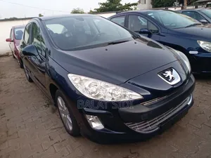 Peugeot 308 Hatchback 1.4 2011 Blue