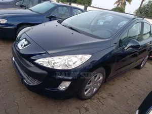 Peugeot 308 Hatchback 1.4 2011 Blue