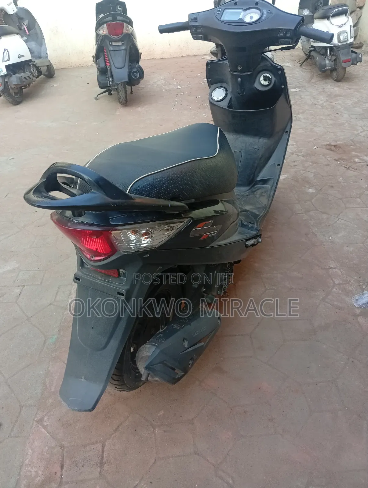 Kymco Xciting 2025 Black