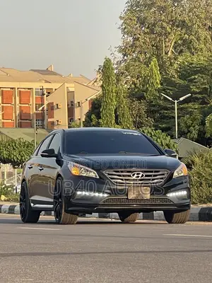 Hyundai Sonata Sport Sedan FWD (2.4L 4cyl 6A) 2016 Black