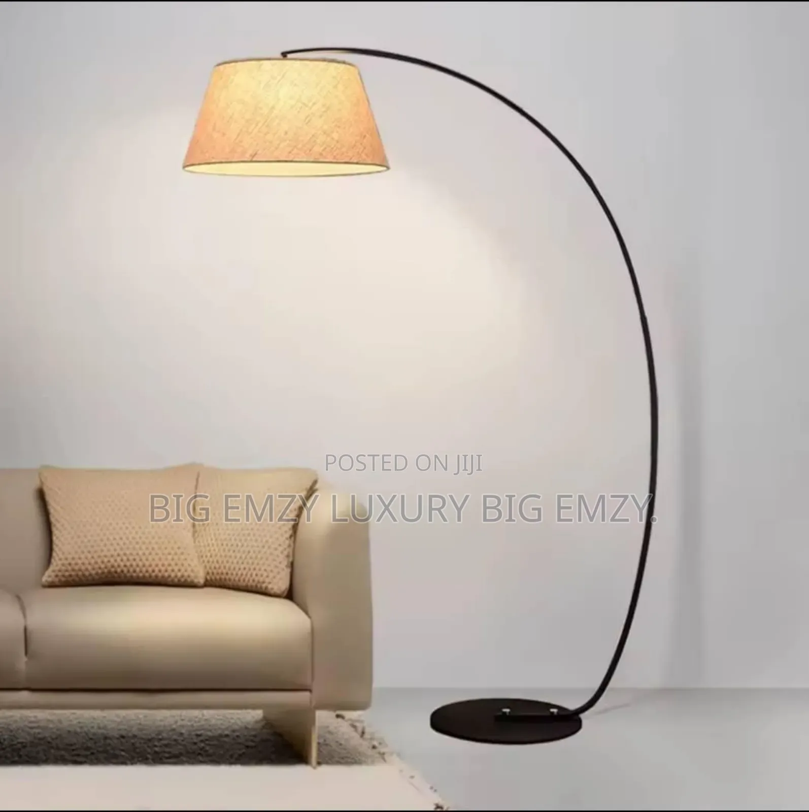 Modern Wooden Tripod Floor Lamp.