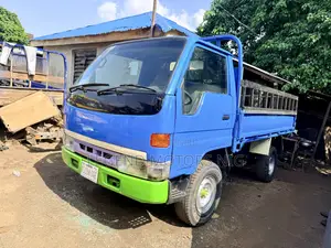 Toyota Dyna 150 Petrol Engine 2000 Model Japan