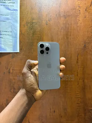 Apple iPhone 15 Pro 128 GB Silver