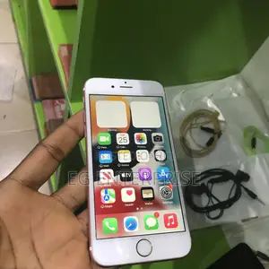 Apple iPhone 6s 32 GB Gold