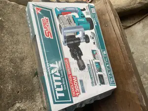 1300w Total Demolition Hammer