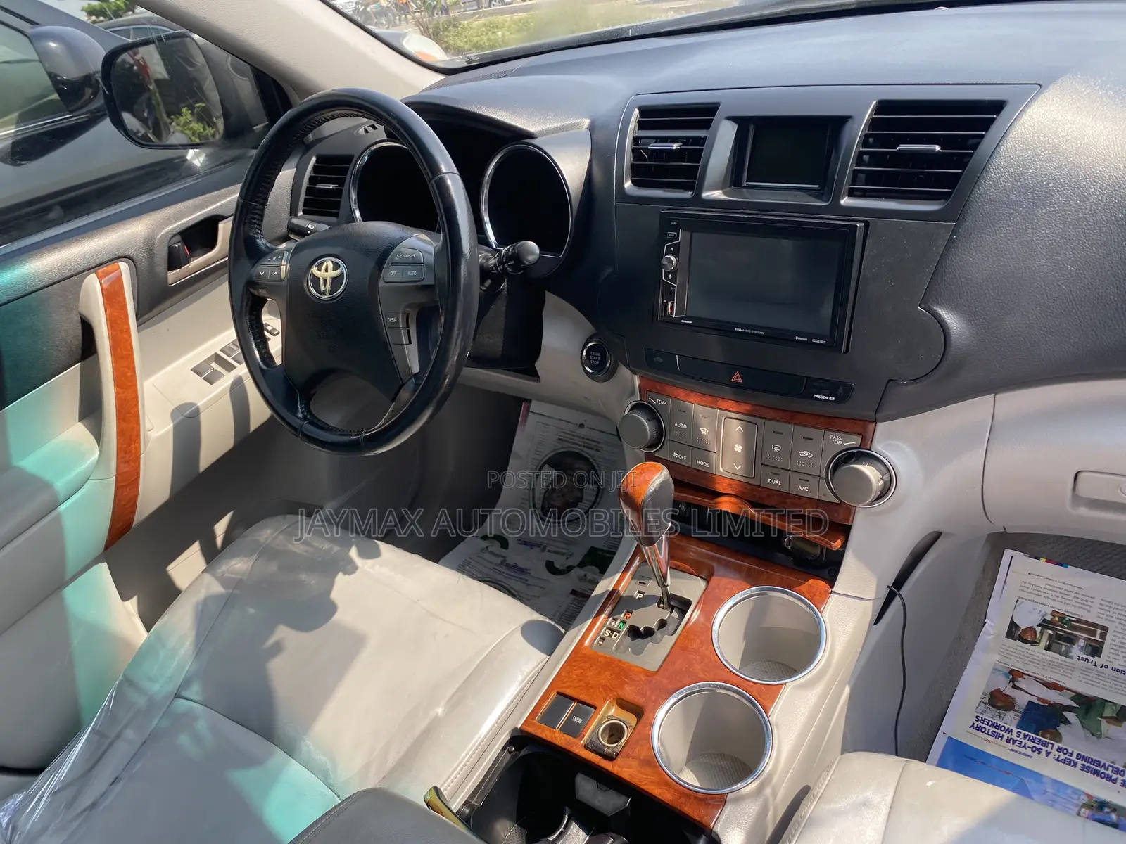 Toyota Highlander Limited 2012 Gray