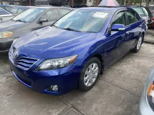 Toyota Camry XLE 4dr Sedan (2.4 4cyl 5A) 2008 Blue