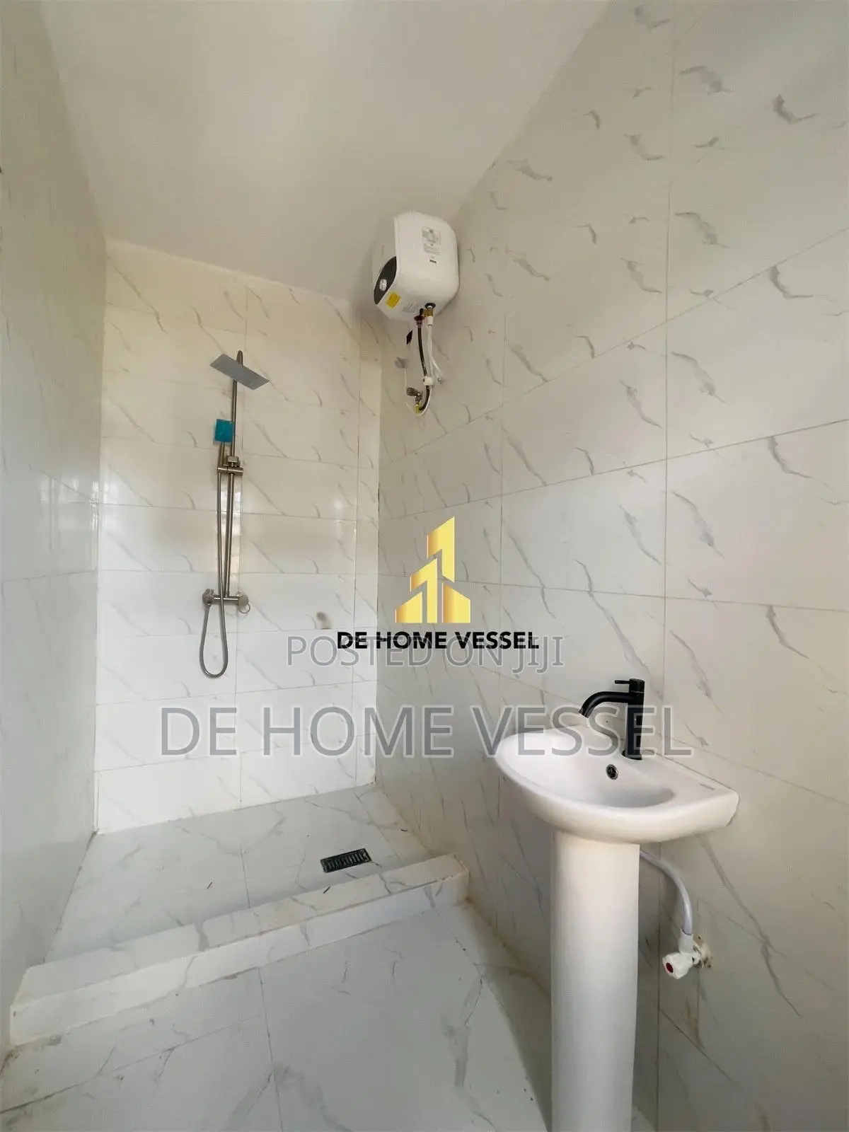 3bdrm Townhouse/Terrace in Ajah for sale