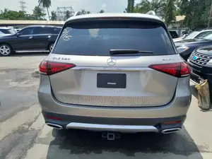 Mercedes-Benz GLE-Class GLE 350 4MATIC 2021 Gold