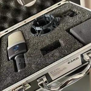 Akg C214 Large Diaphragm Recording Studio Condenser Microphone