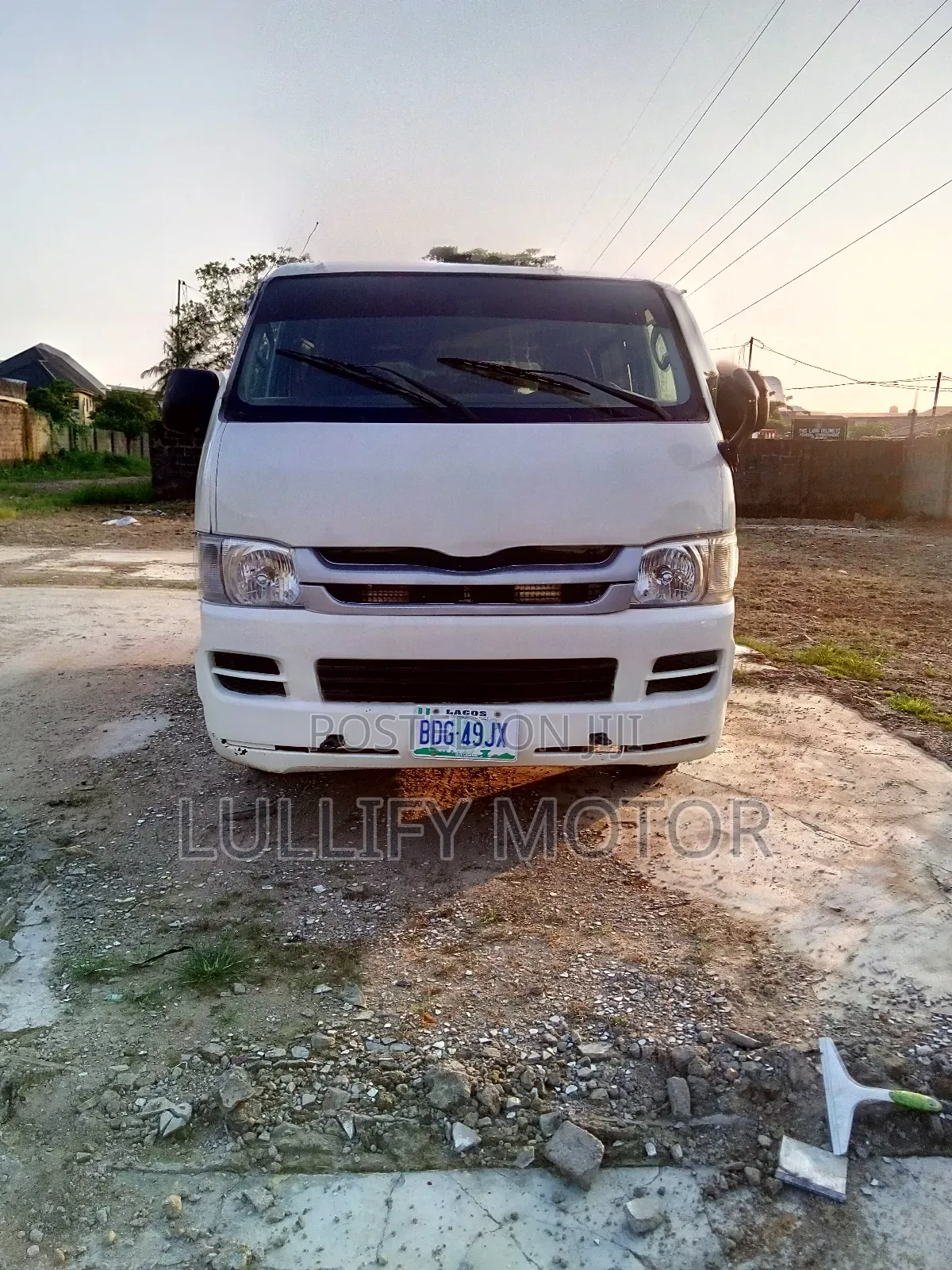 Toyota HiAce 2008 White
