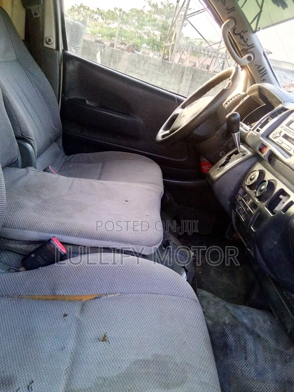 Toyota HiAce 2008 White
