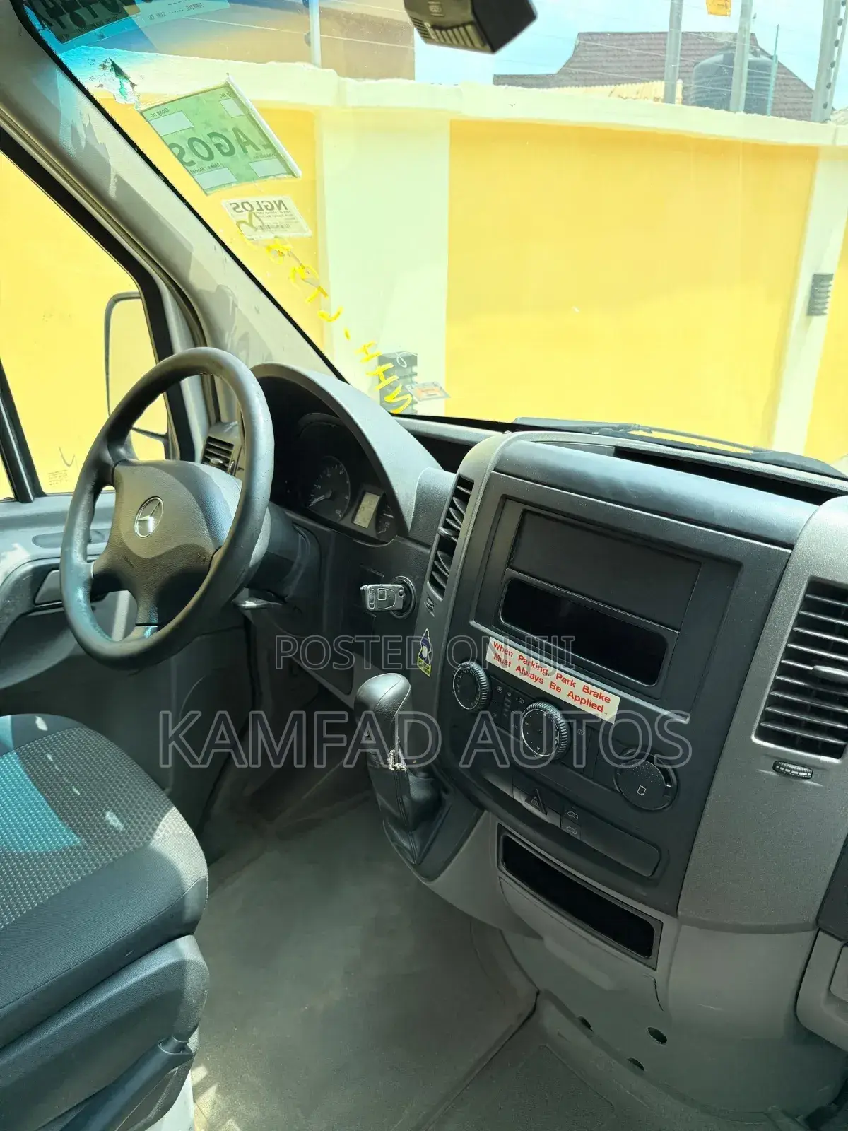 Mercedes-Benz Sprinter 2011 White