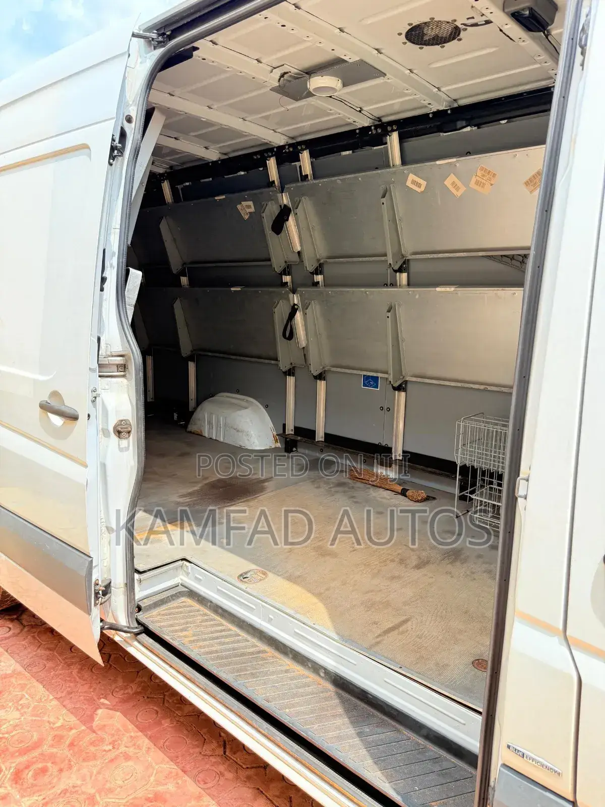 Mercedes-Benz Sprinter 2011 White