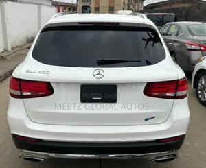 Mercedes-Benz GLC-Class 2017 White