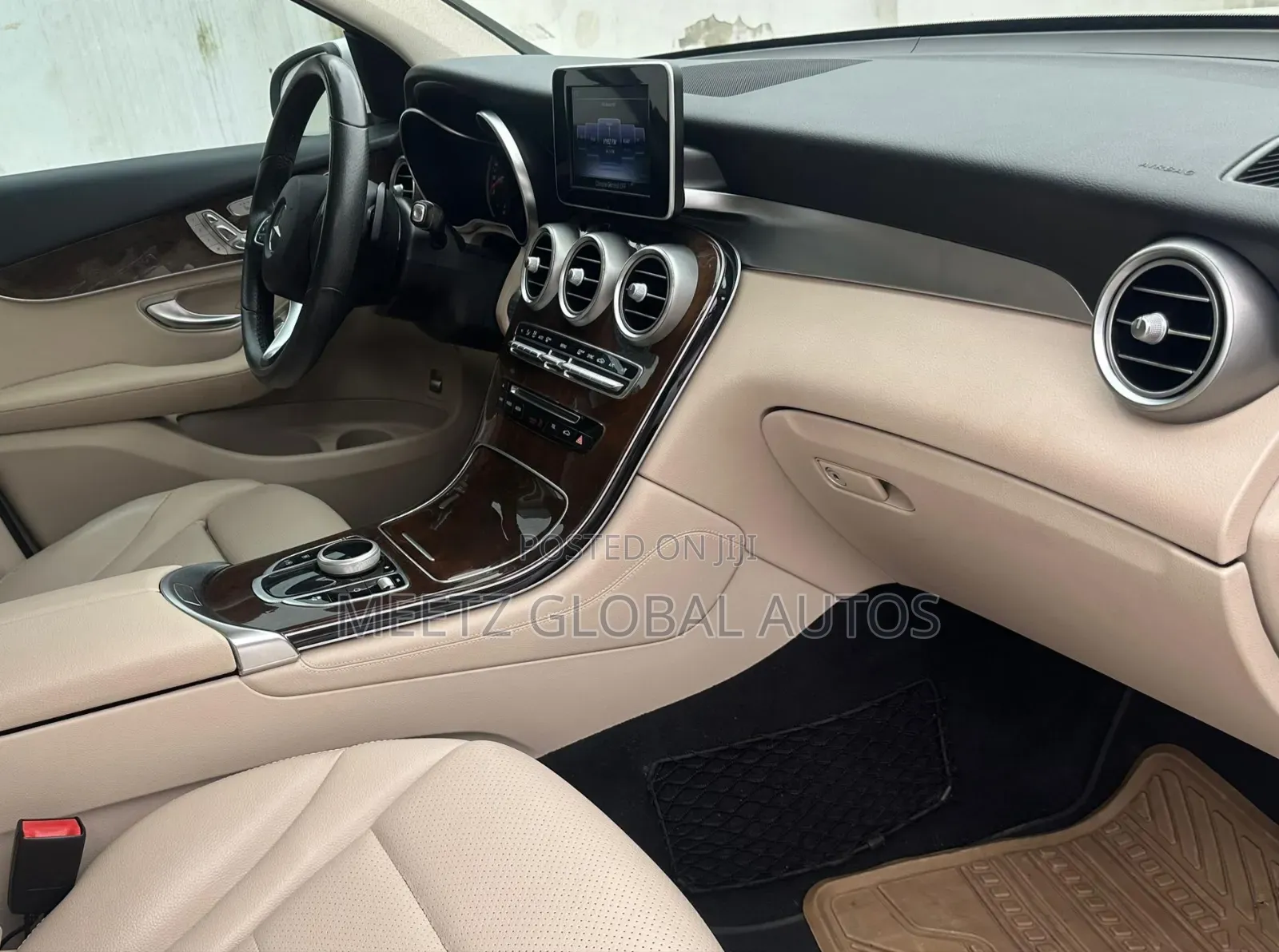 Mercedes-Benz GLC-Class 2017 White