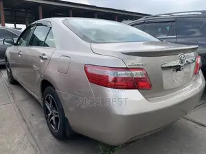 Toyota Camry 2010 Gold