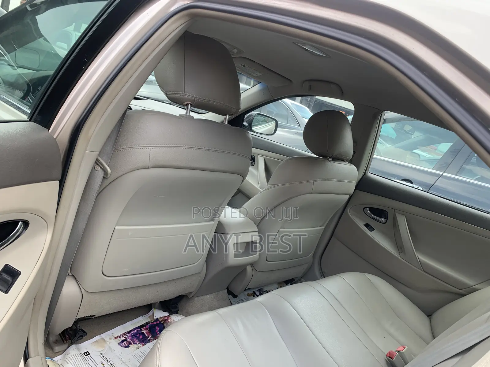 Toyota Camry 2010 Gold