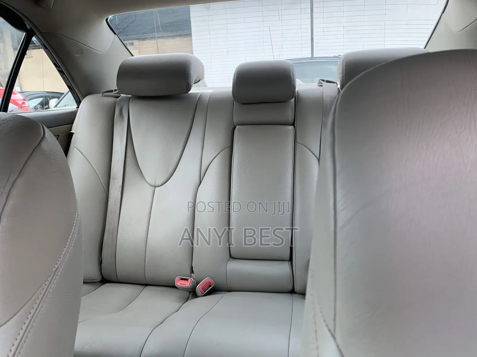 Toyota Camry 2010 Gold