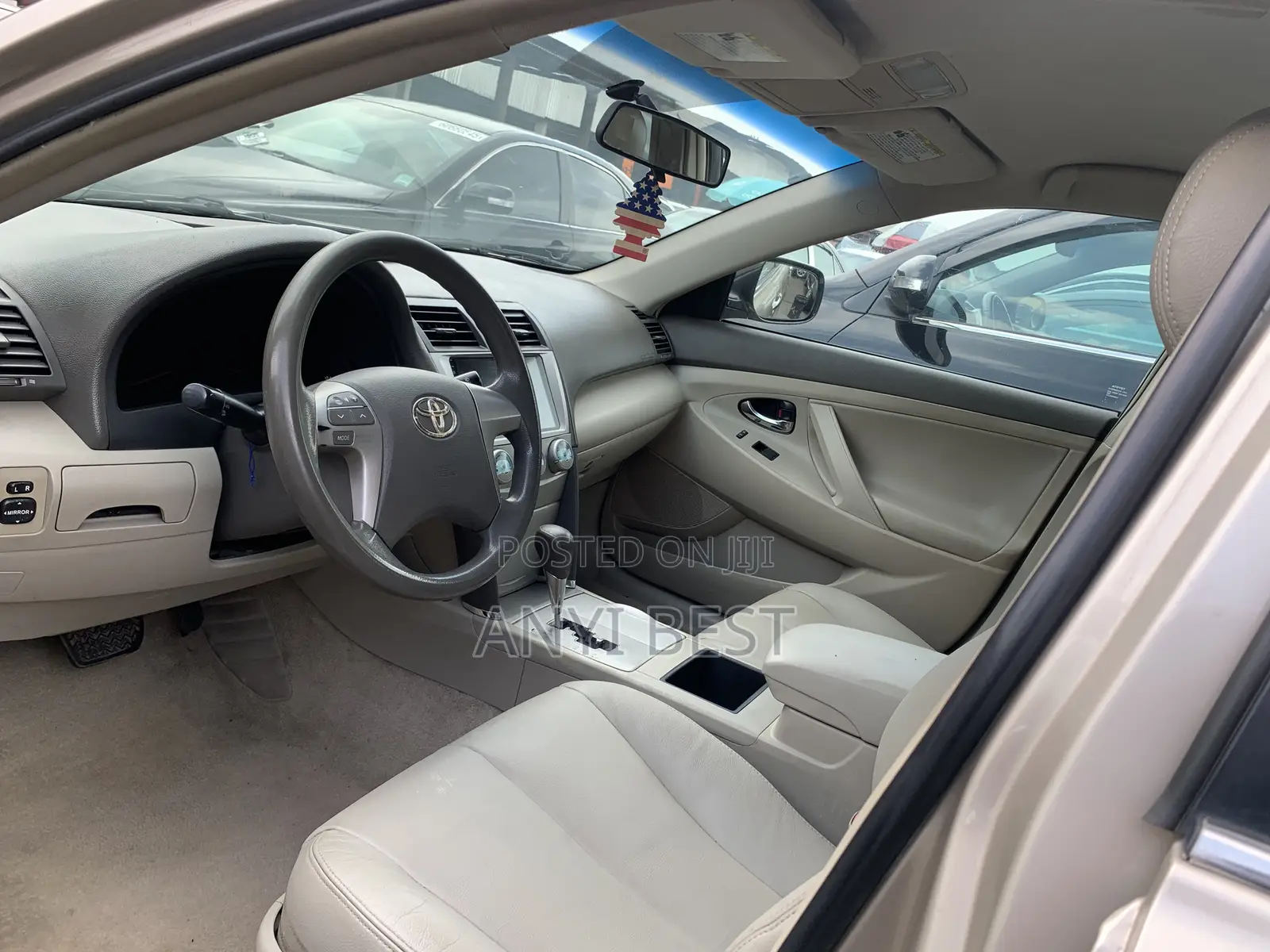 Toyota Camry 2010 Gold