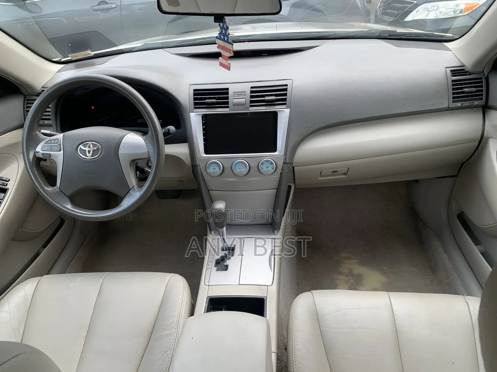 Toyota Camry 2010 Gold