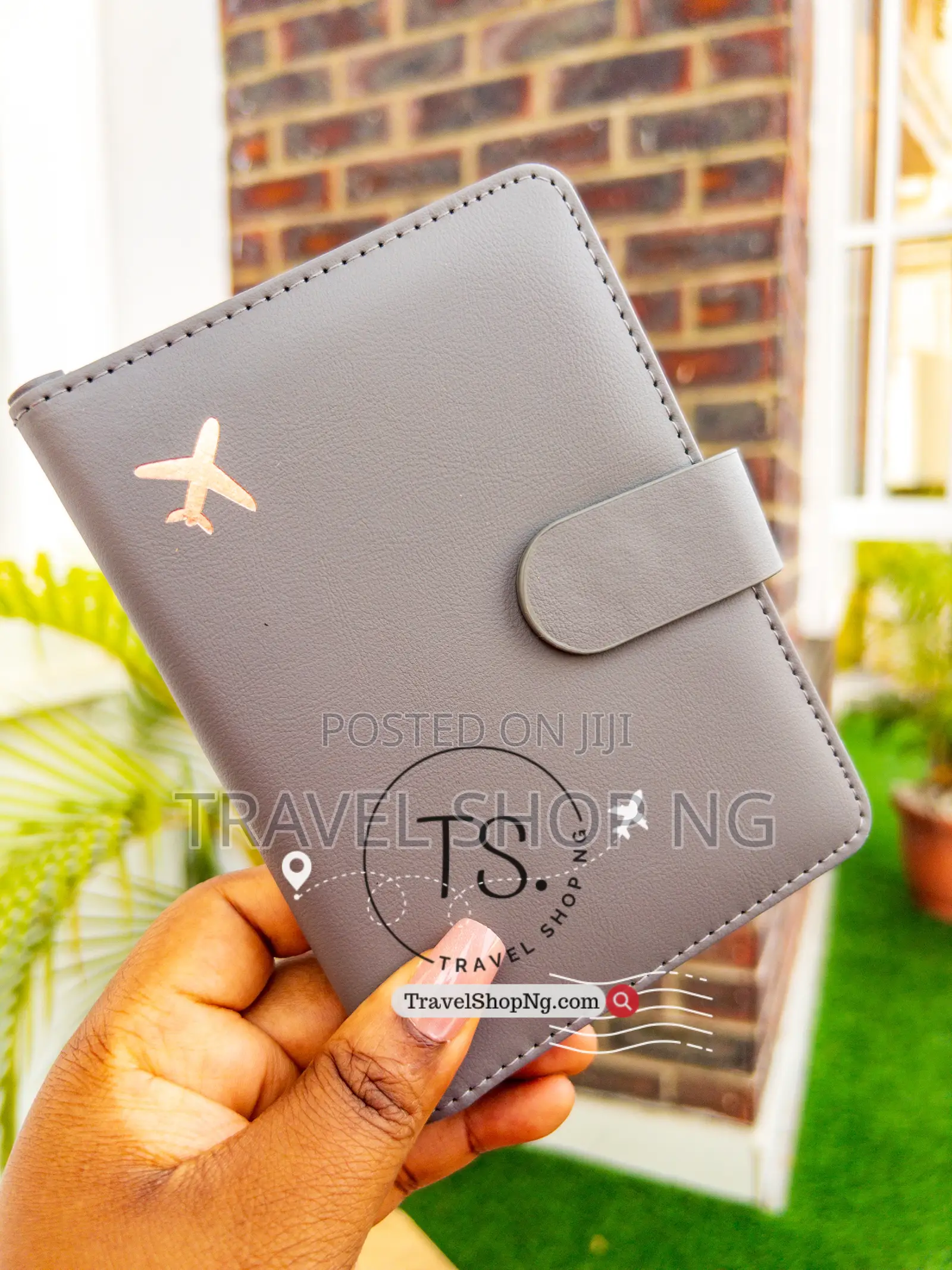 Leather Waterproof Rfid Blocking Passport Holder With 2 Compartments