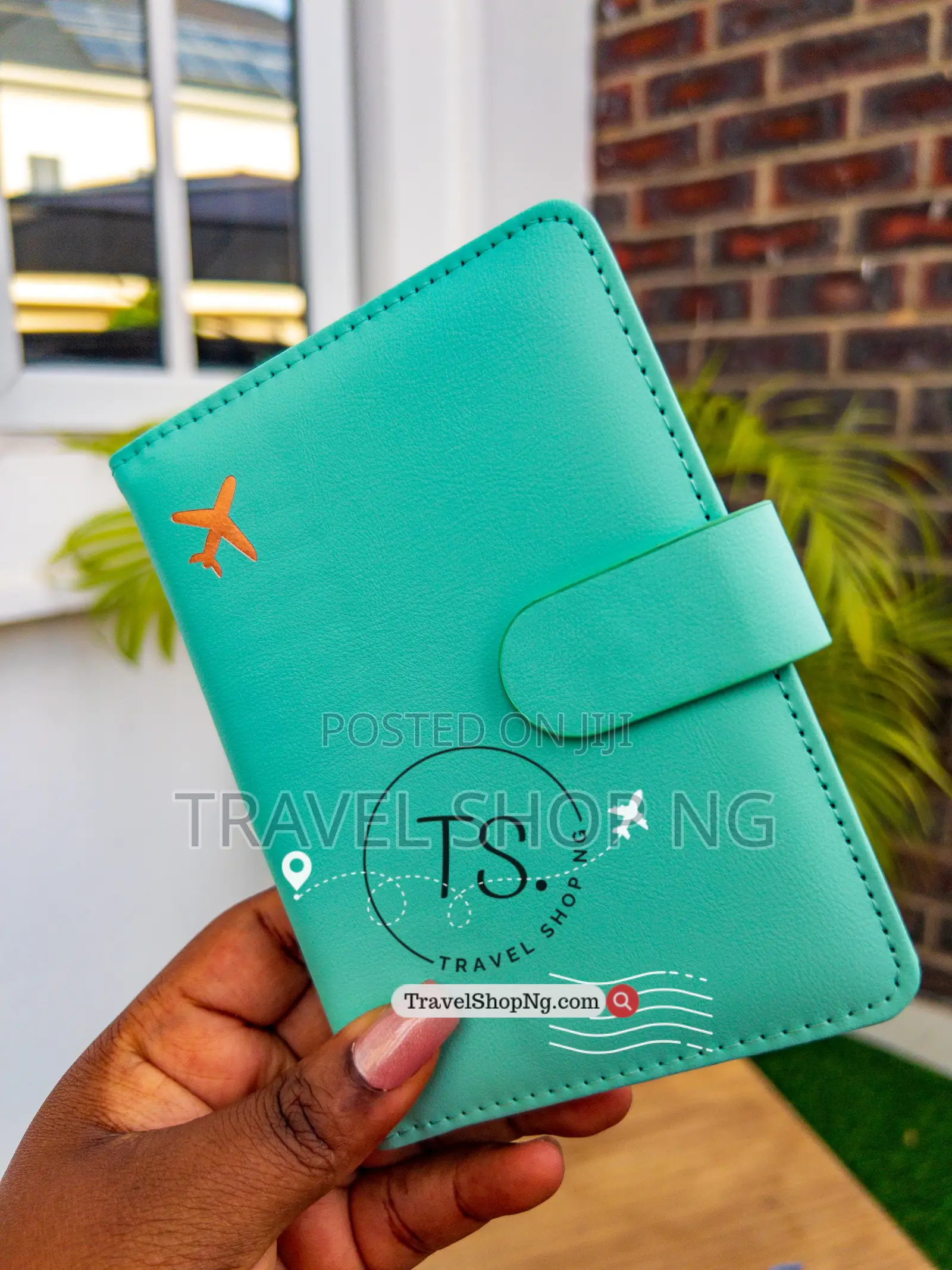 Leather Waterproof Rfid Blocking Passport Holder With 2 Compartments
