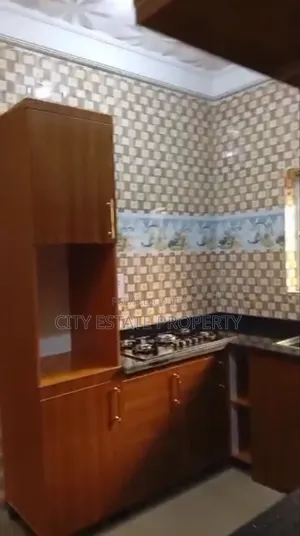 2bdrm Block of Flats in Royal Estate, Port-Harcourt for rent