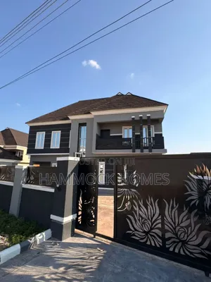 6bdrm Duplex in Airforce Estate, Akobo for sale