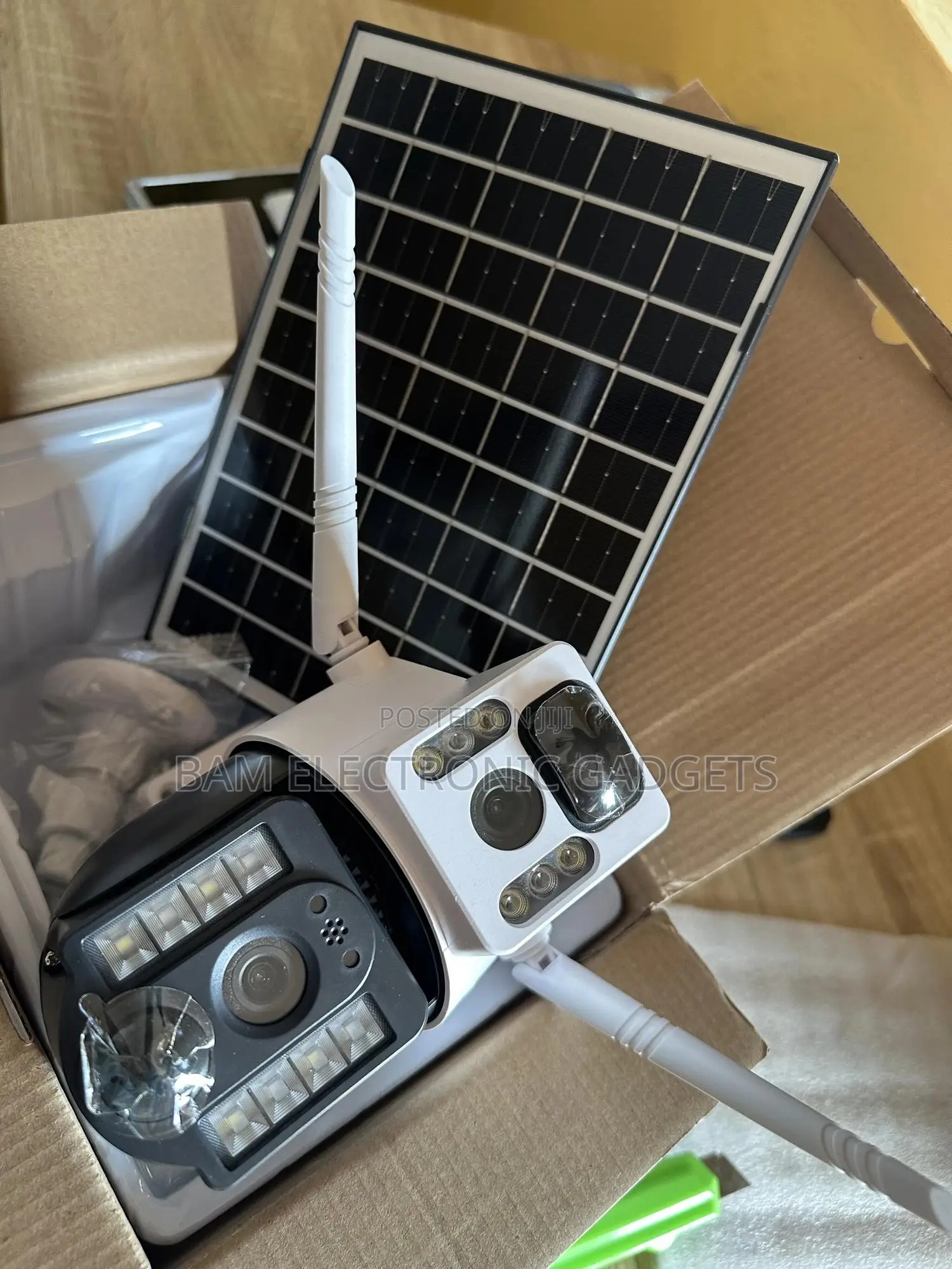 New Portable 4g Solar CCTV Camera V380