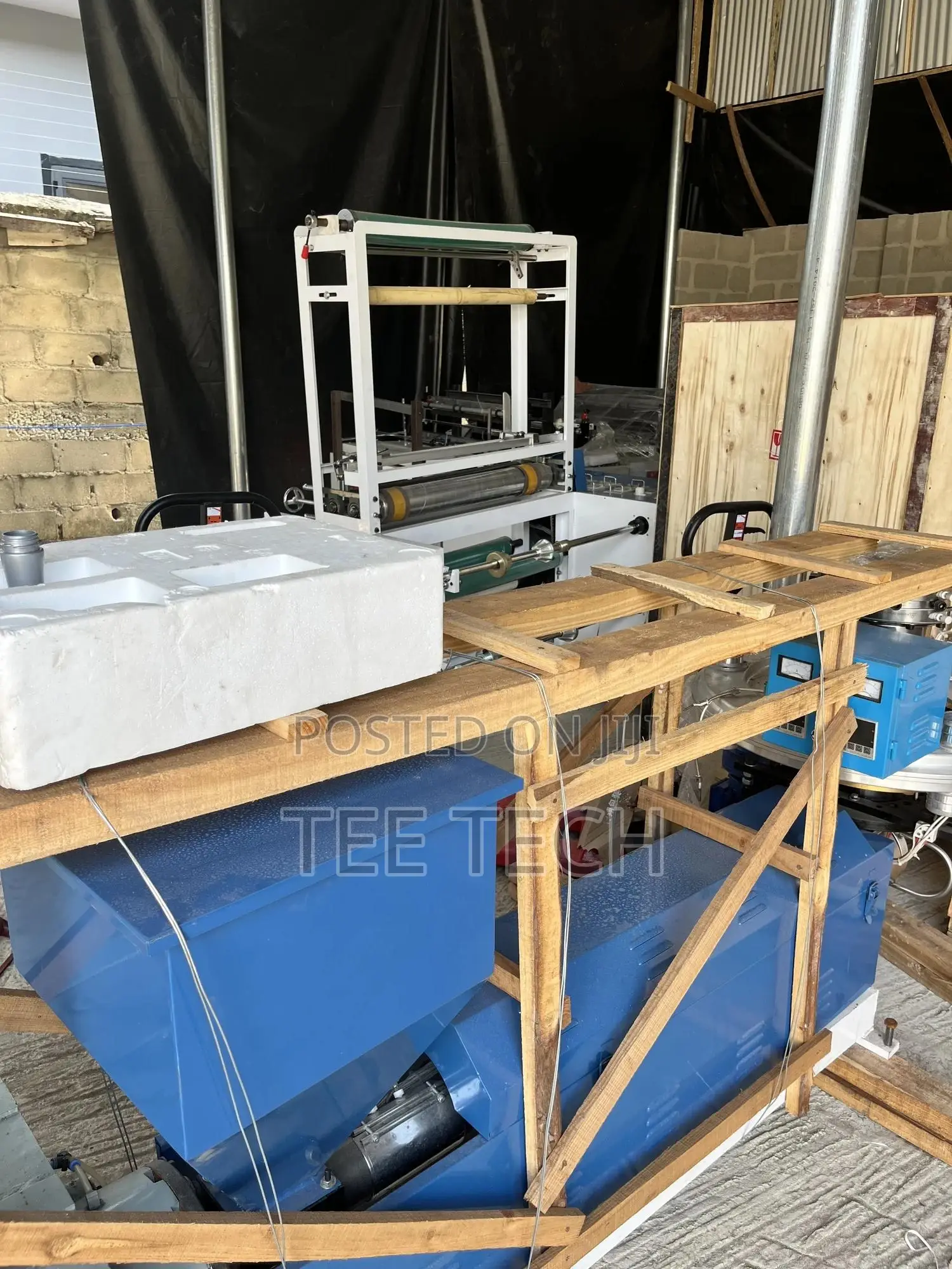Extruder (Nylon Making Machine)