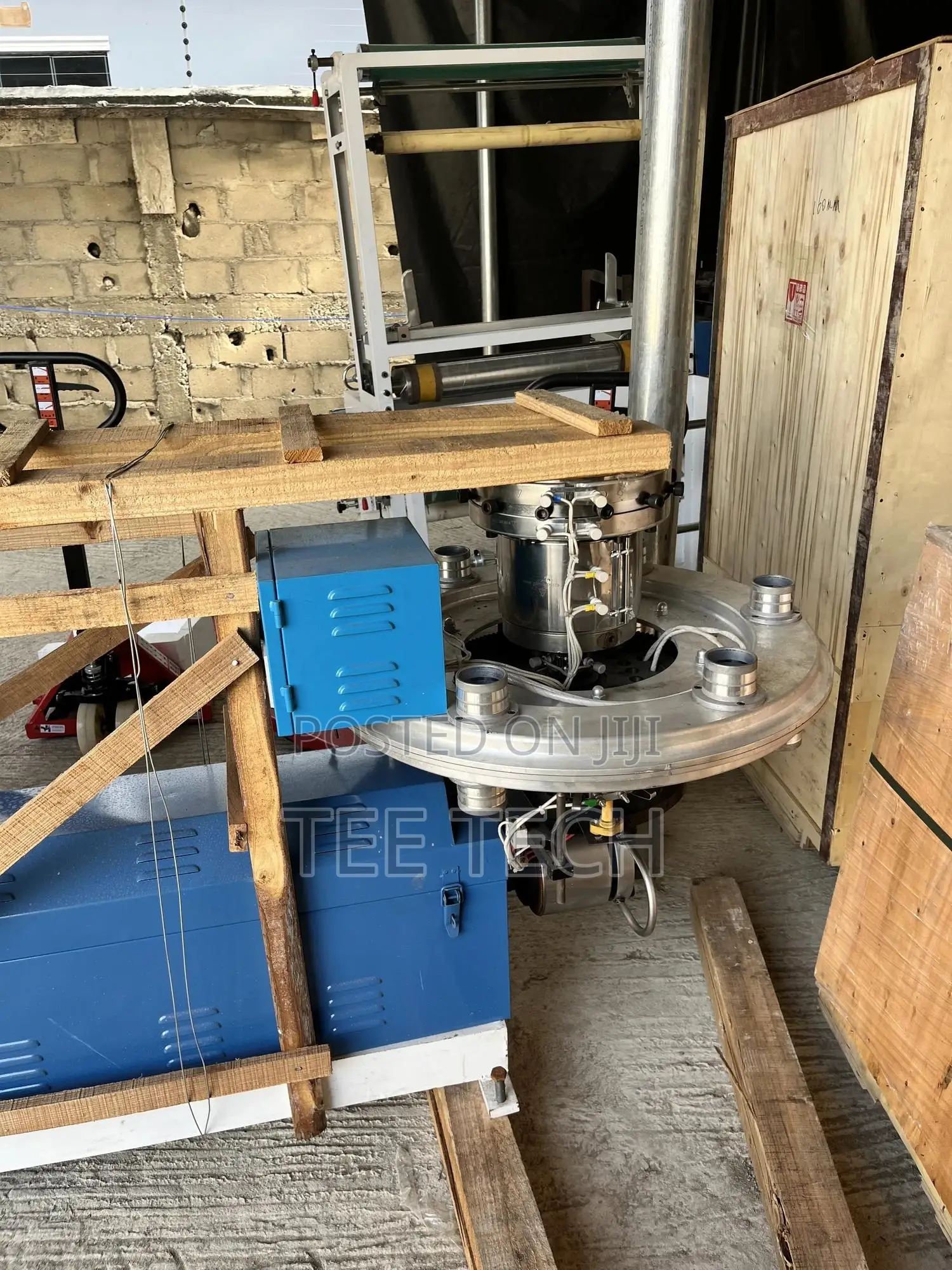 Extruder (Nylon Making Machine)