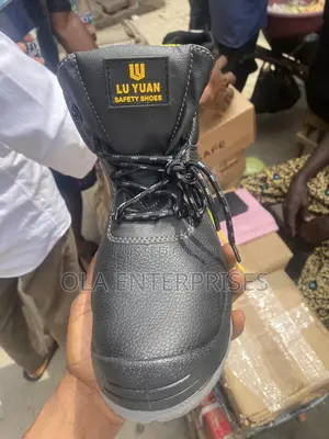 Lu Yuan Safety Boot