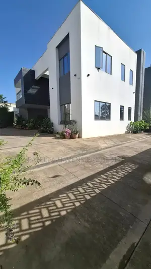 Furnished 5bdrm Duplex in Guzape District for sale