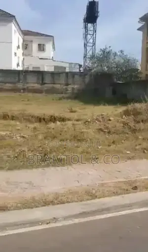 Distress 1300sqm Wuye Residential C of O Plot