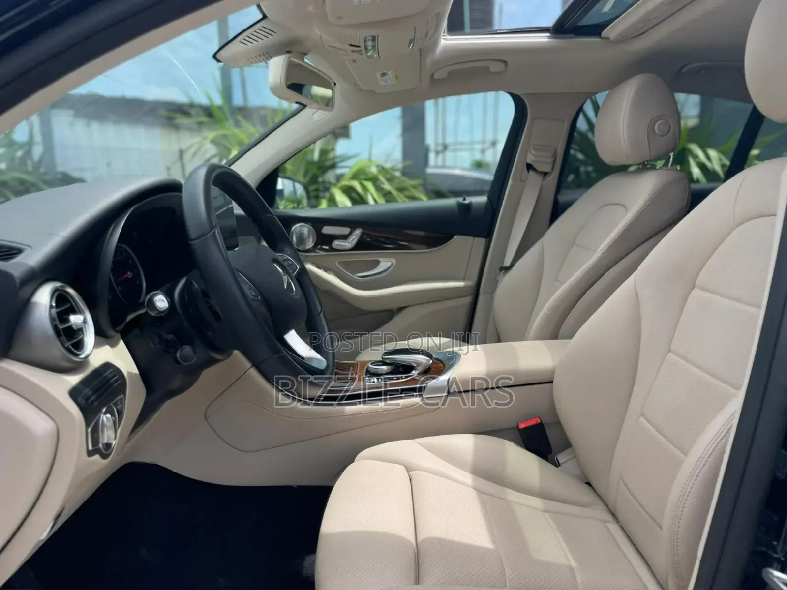 Mercedes-Benz GLC-Class 2017 Blue