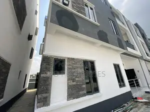 2bdrm Block of Flats in Scheme2/Mobil Rd, Ilaje / Lekki for sale