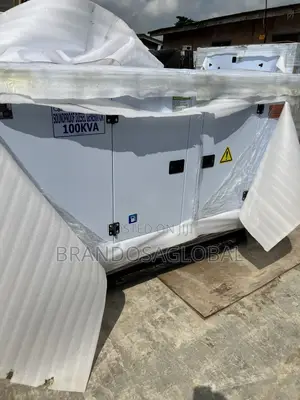 Powerful Perkins 100kva Sp100 Soundproof Genset for Big Loads
