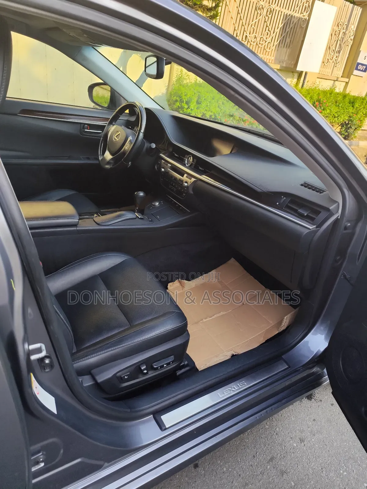 Lexus ES 2013 Gray