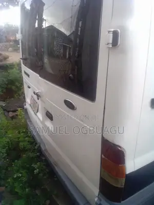 Ford Transit 2006 White