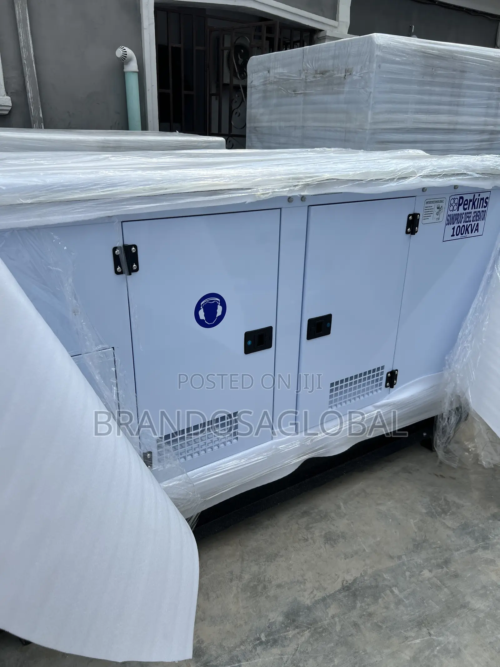 Perkins 100kva Sp100 Low Noise Diesel Generator Reliable Engine