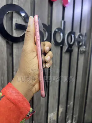 Apple iPhone XR 64 GB